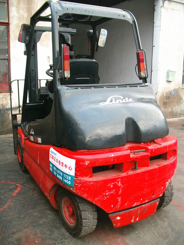 林德E30-336叉車租賃